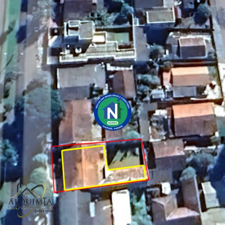 Casa à Venda com 3 quartos, 2 banheiros e 210m²