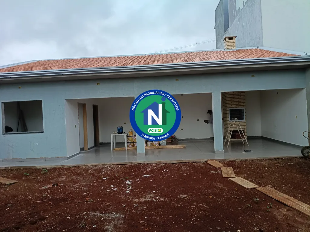 Casa à Venda com 2 quartos, 2 banheiros, 3 vagas e 128m² a partir de R$ 450.000 Rua Jaime Salvador, 56' - Jd Boa Vista, Arapuã-PR